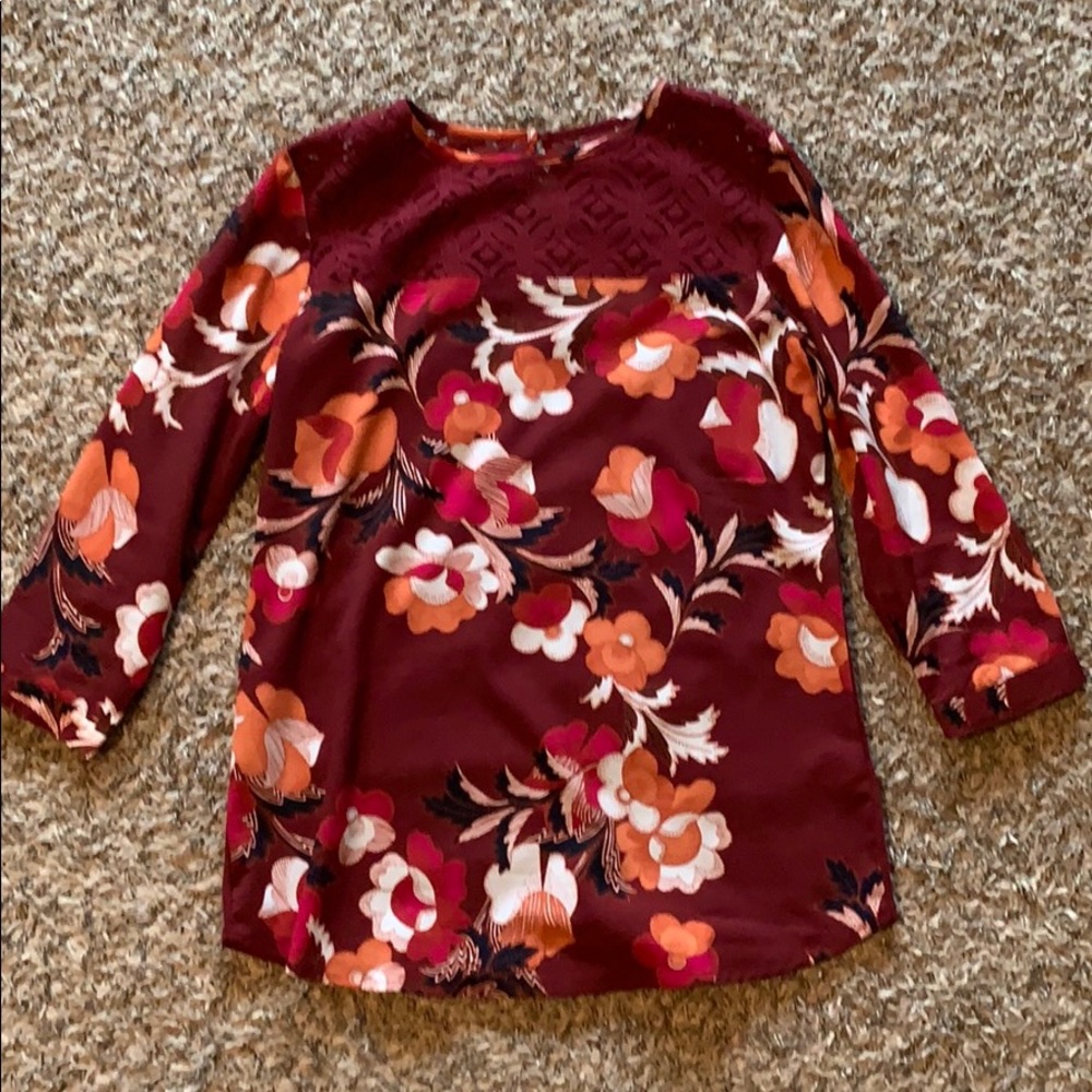 Van Heusen 3/4 length top size XS.